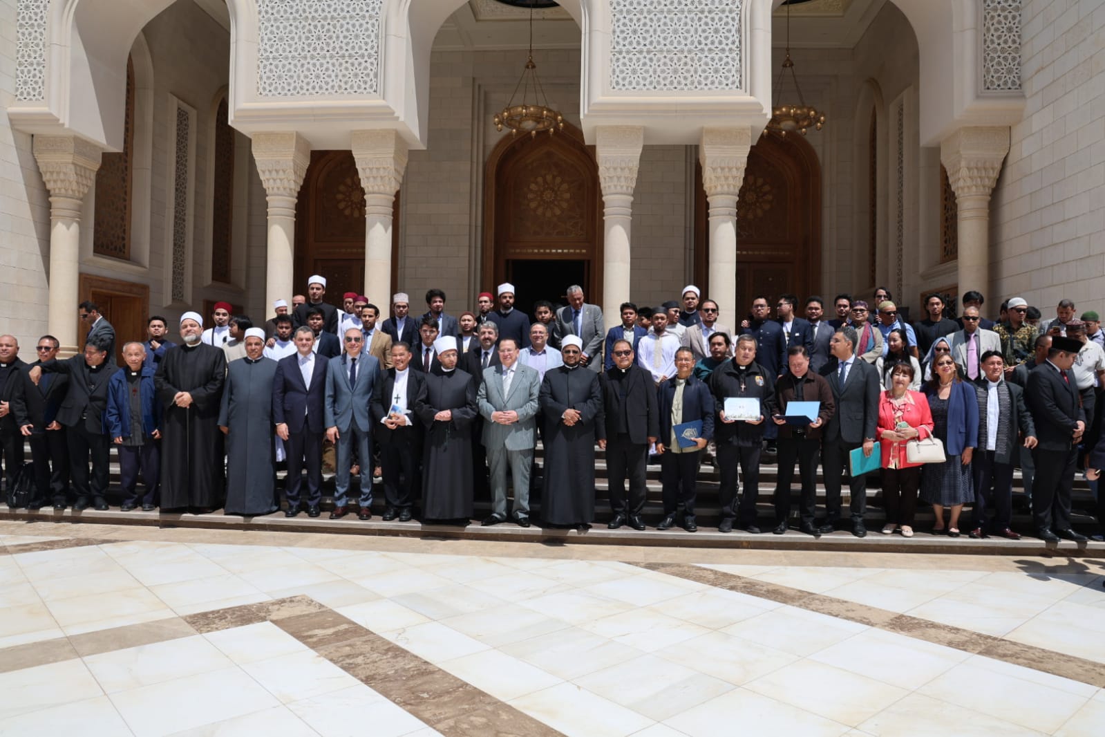 نقيب السادة الأشراف يشارك في فعاليات ختام البرنامج المصري–الفلبيني للقيادات الدينية للحوار والتعايش وبناء السلام